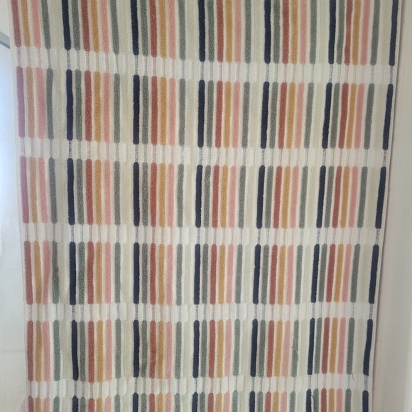 Striped Multicolor Bath Towel Set - Picture 4 of 4